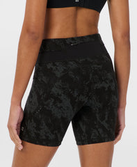 Runner's High Power 6" Shorts - Black Cliff Face Print - 6" Inseam