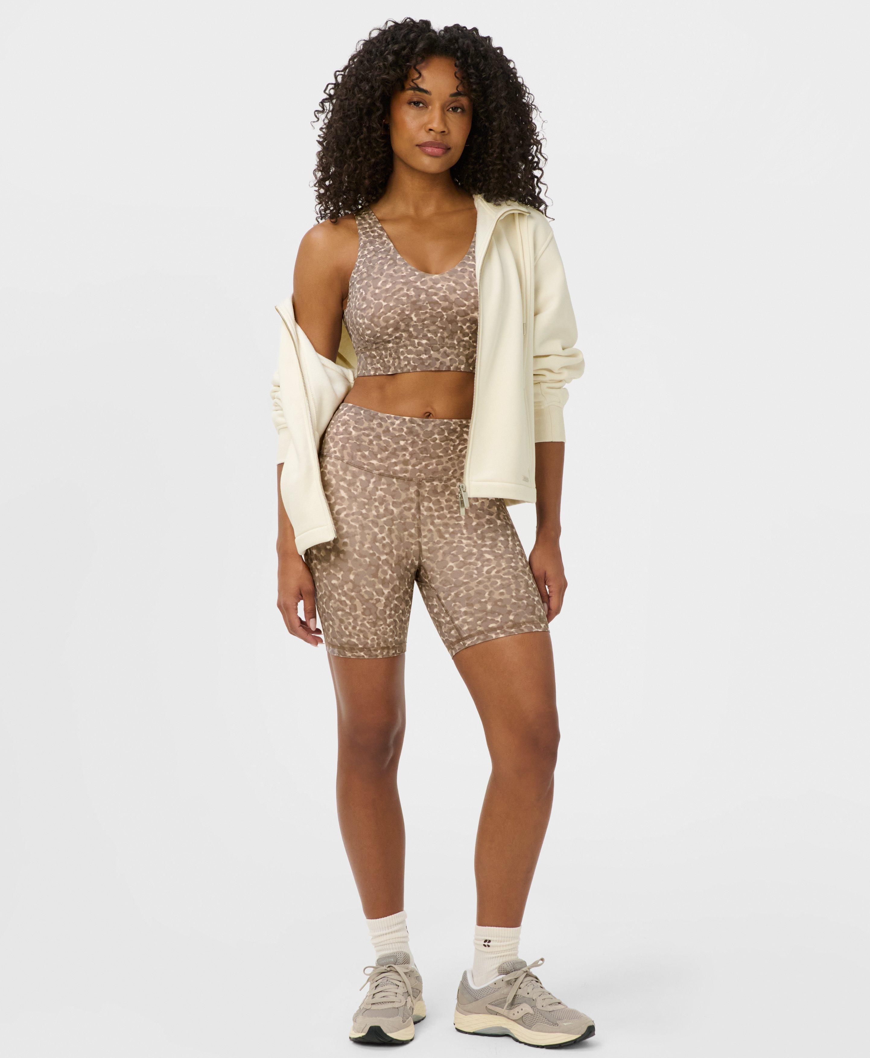 Ultimate Studio 6" Yoga Shorts - Beige Offbeat Animal Print - 6" Inseam