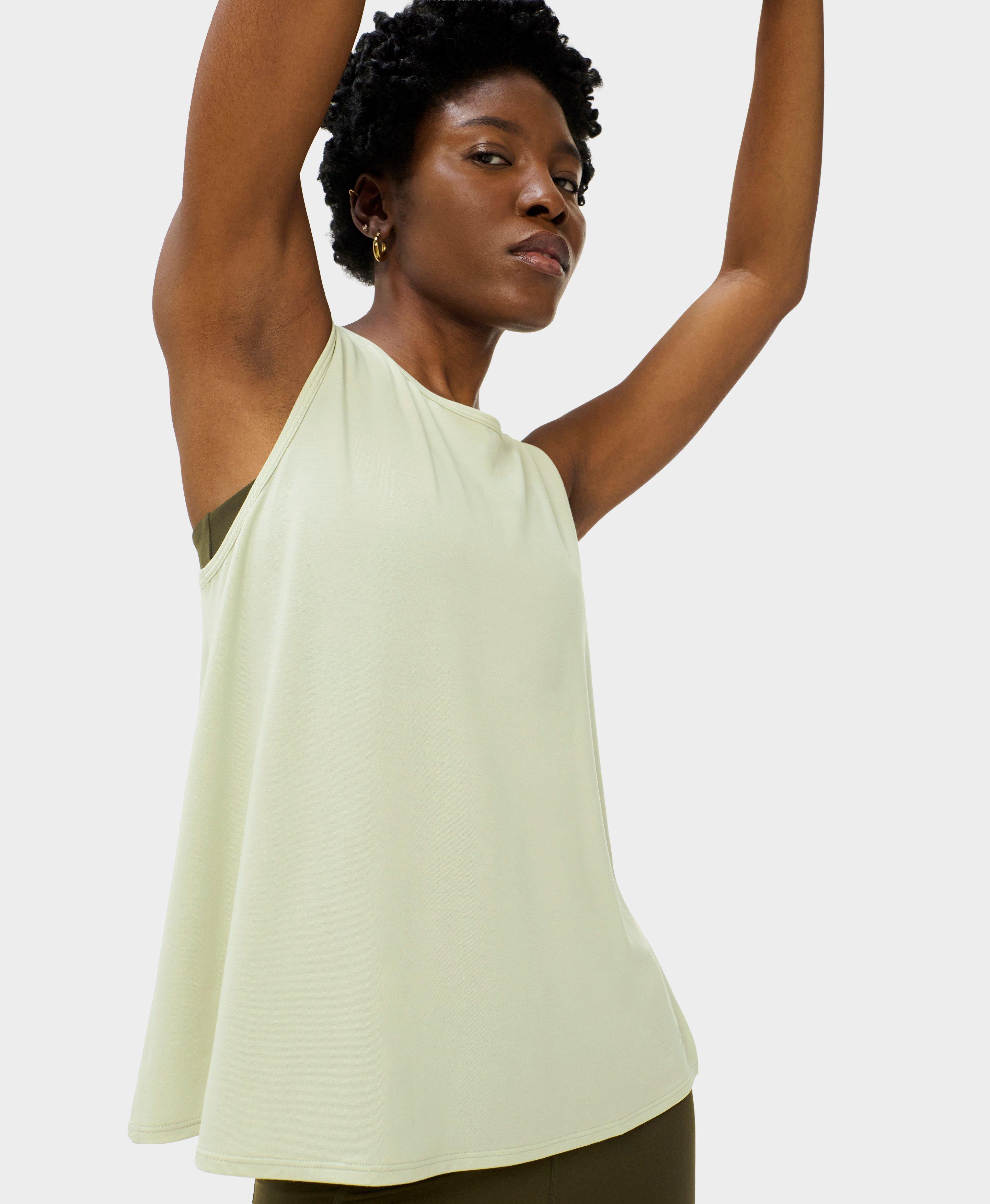 Soft Flow Studio Keyhole Back Tank Top - Pastel Green