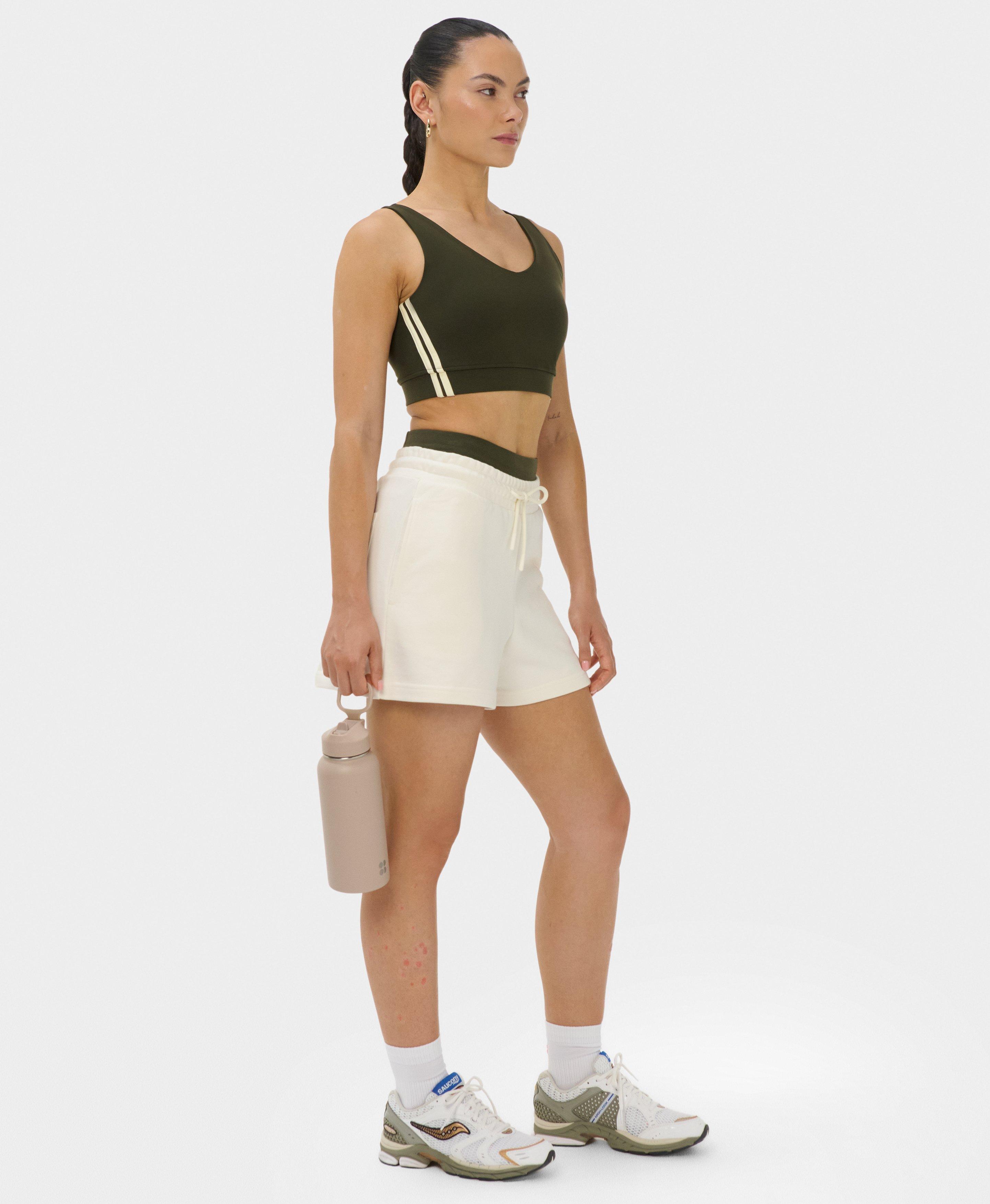 Power Scoop Side Stripe Sports Bra - Nori Green