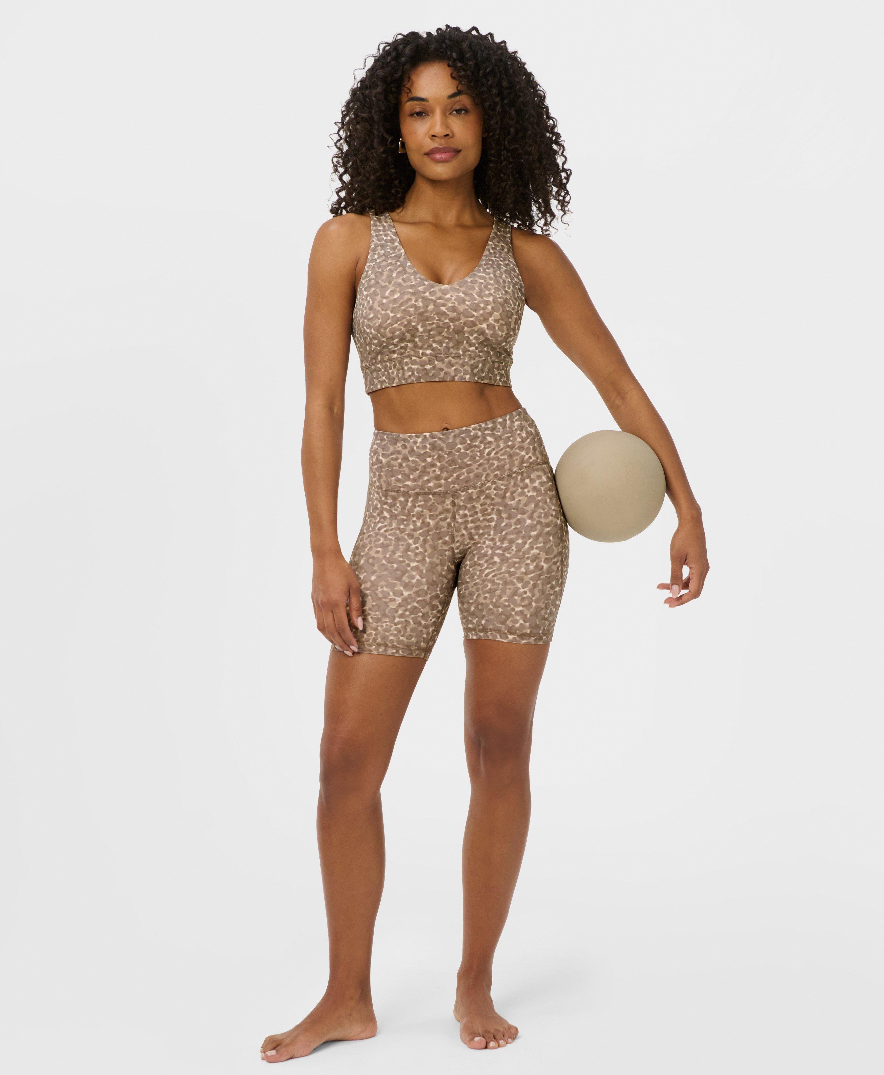 Ultimate Studio Yoga Voop Bra - Beige Offbeat Animal Print