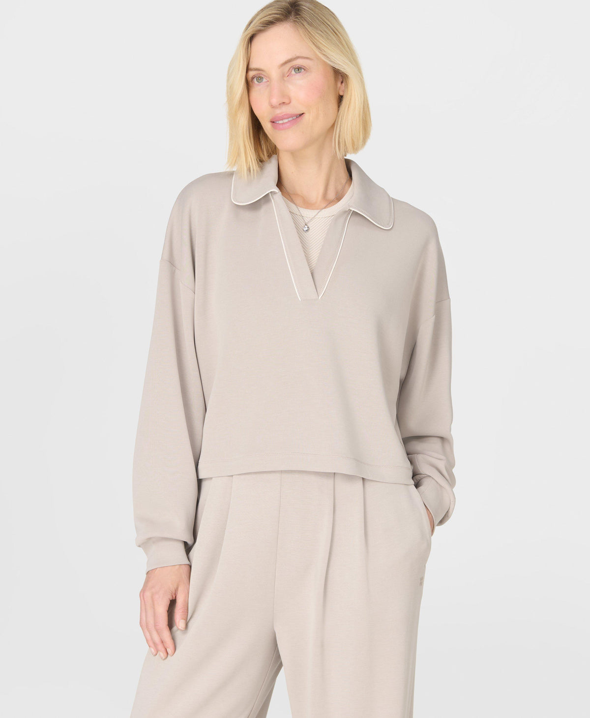 Sand Wash Crop Henley Sweatshirt - Dusk Beige