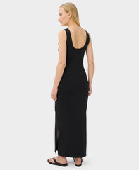 Fitted Scoop Neck Midi Dress - Black