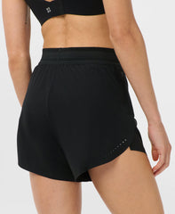 Runner's High Loose Shorts - Black - Shorts